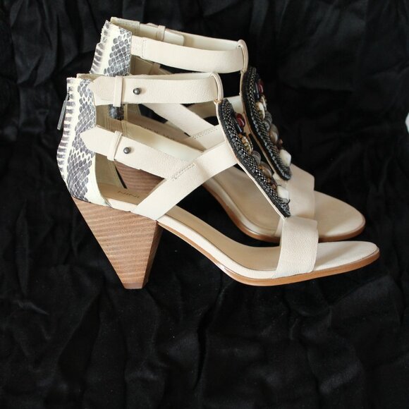 Nine West, 6.5 US, beaded, cream sandal. - Picture 2 of 5